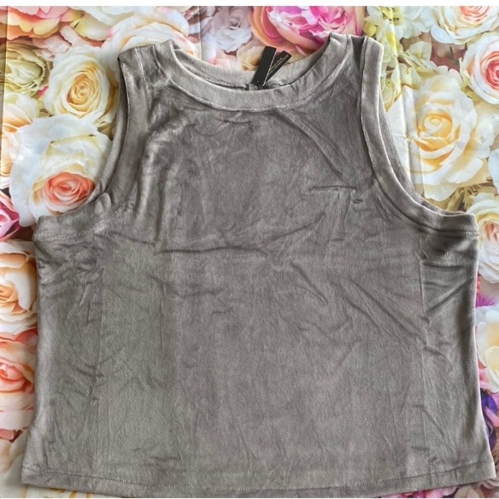 SKIMS VELOUR tank and pants set